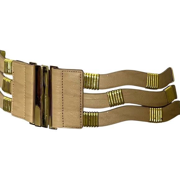 Vintage Bebe Belt Size S/P Wide Stretch Faux Leather Gold Tone Hardware Y2K - Picture 3 of 9